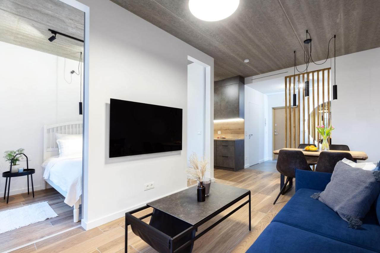 City Center Sanctuary Modern Business-Class Studio With Free Parking In The Heart Of Вильнюс Экстерьер фото