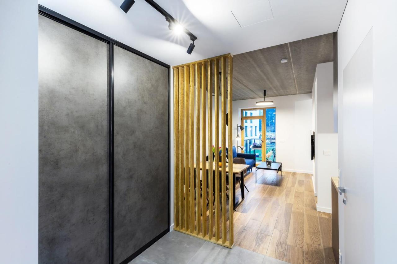 City Center Sanctuary Modern Business-Class Studio With Free Parking In The Heart Of Вильнюс Экстерьер фото