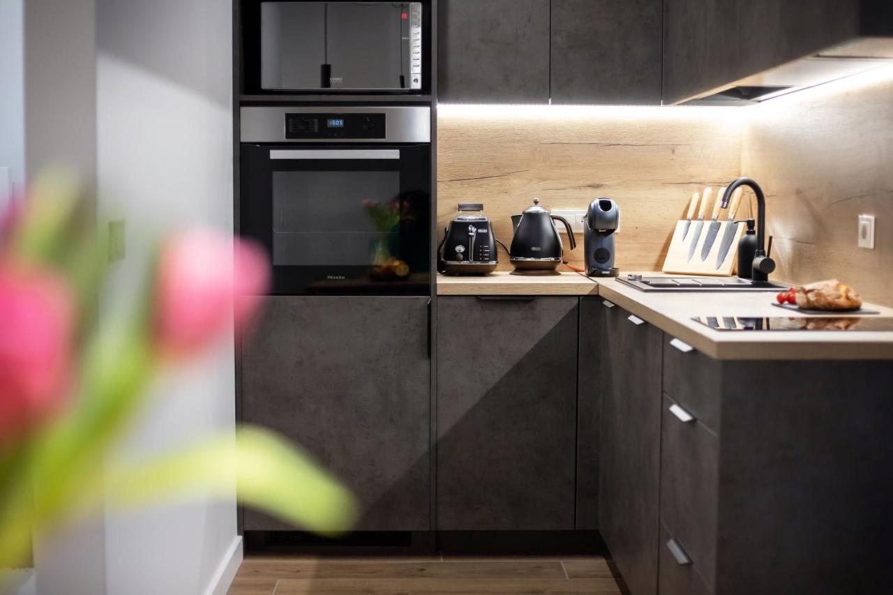 City Center Sanctuary Modern Business-Class Studio With Free Parking In The Heart Of Вильнюс Экстерьер фото