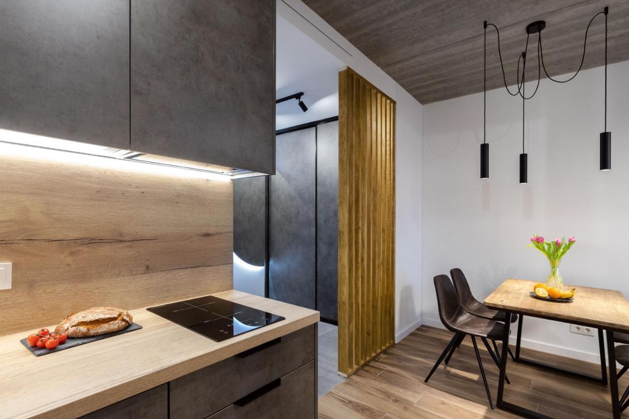 City Center Sanctuary Modern Business-Class Studio With Free Parking In The Heart Of Вильнюс Экстерьер фото