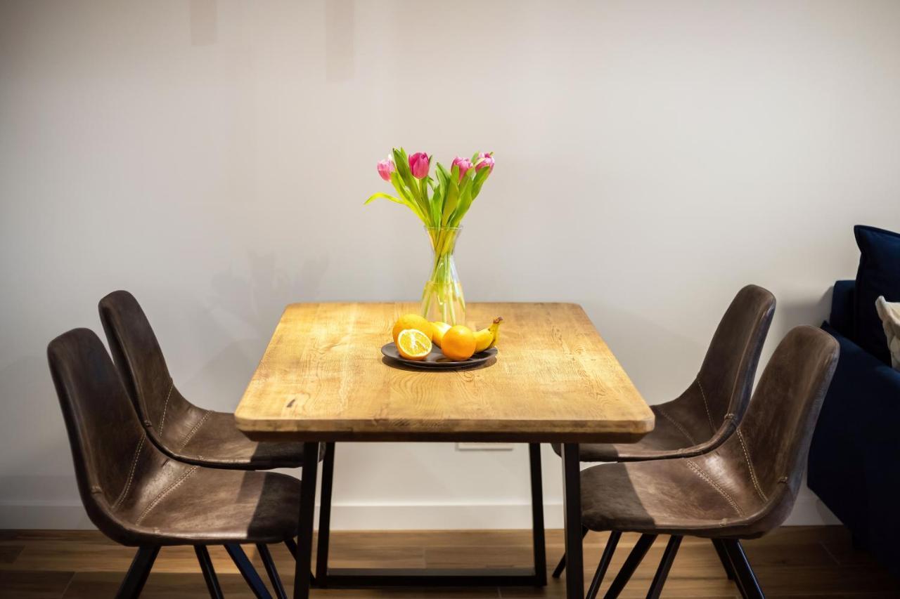 City Center Sanctuary Modern Business-Class Studio With Free Parking In The Heart Of Вильнюс Экстерьер фото